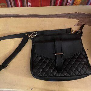 Retro ROOTS crossbody black quilted leather bag